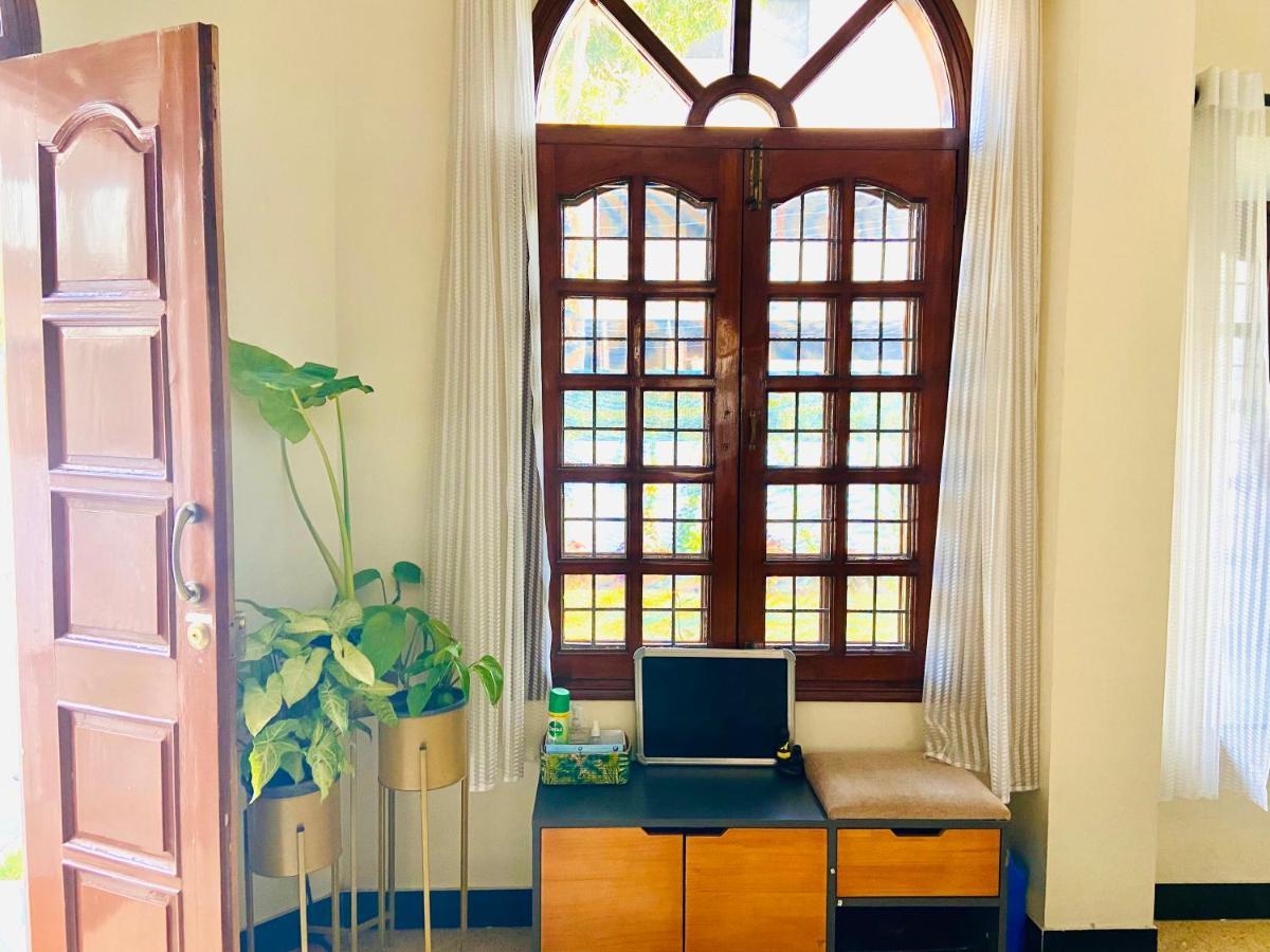 Roshani Pool Villa Gurgaon - 7Br #Privatepool #Villa #Bungalow #Garden #Staycation 외부 사진