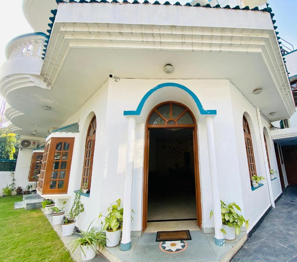 Roshani Pool Villa Gurgaon - 7Br #Privatepool #Villa #Bungalow #Garden #Staycation 외부 사진